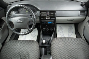 Седан ВАЗ (LADA) Priora 2011 года, 389000 рублей, Оренбург