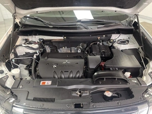 Внедорожник Mitsubishi Outlander 2015 года, 1864000 рублей, Красноярск