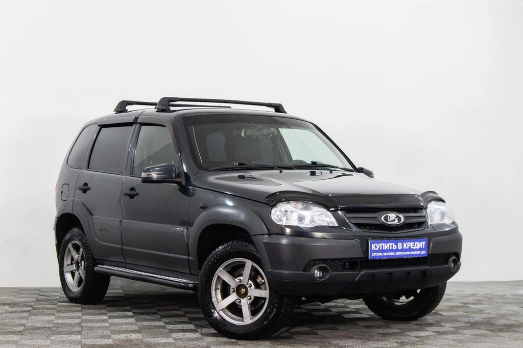 Внедорожник Chevrolet Niva 2018 года, 599000 рублей, Сургут