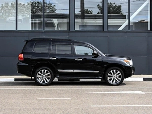 Внедорожник Toyota Land Cruiser 2014 года, 4429000 рублей, Кирилловка