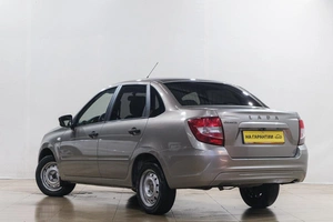 Седан ВАЗ (LADA) Granta 2019 года, 699000 рублей, Новокузнецк