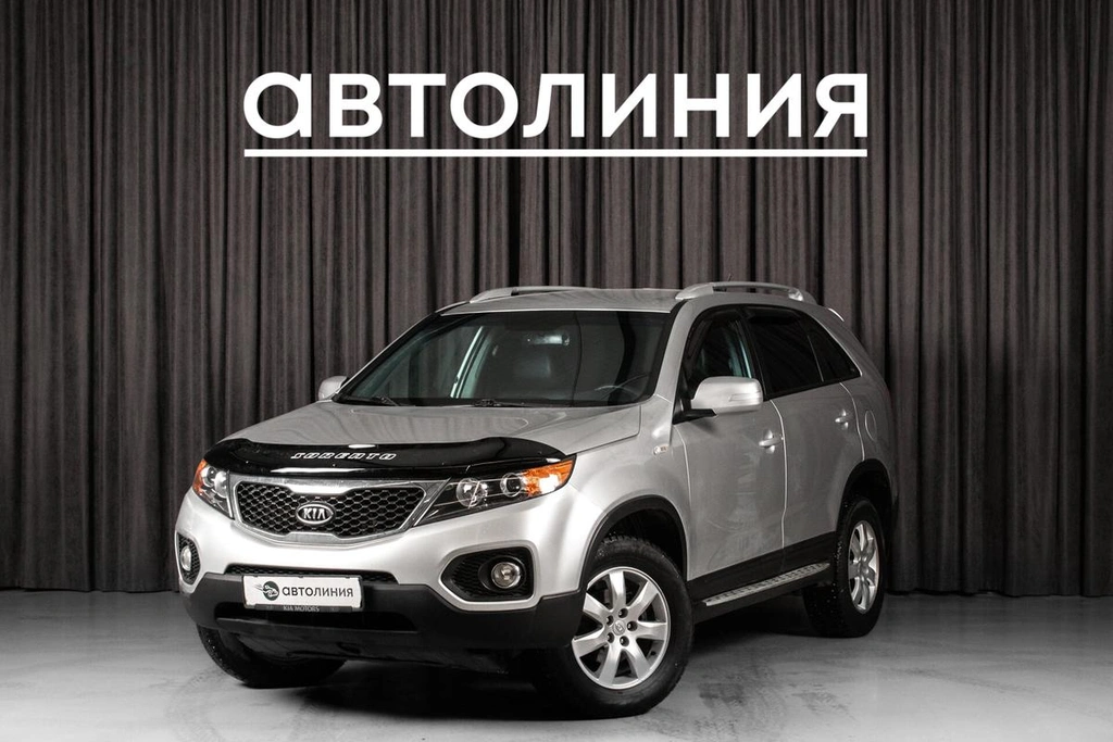 Внедорожник Kia Sorento 2010 года, 1275000 рублей, Красноярск