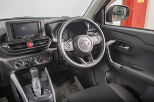 Внедорожник Toyota Raize 2022 года, 1909000 рублей, Томск