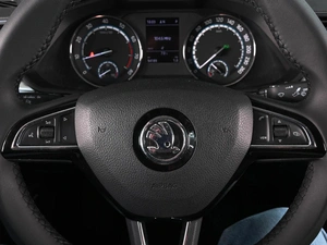 Лифтбек Skoda Superb 2020 года, 2449000 рублей, Аксай