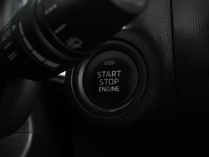 Внедорожник Mazda CX-5 2016 года, 1899000 рублей, Воронеж