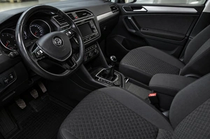 Внедорожник Volkswagen Tiguan 2017 года, 1879000 рублей, Челябинск