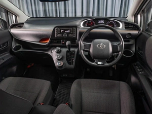 Минивэн Toyota Sienta 2019 года, 1569000 рублей, Тюмень