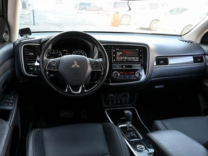 Внедорожник Mitsubishi Outlander 2019 года, 2280000 рублей, Волгоград