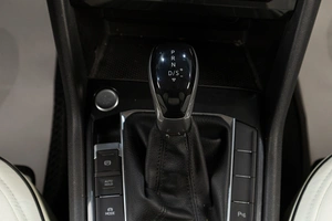 Внедорожник Volkswagen Tiguan 2020 года, 1999000 рублей, Челябинск