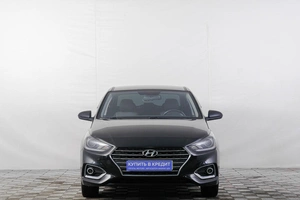 Седан Hyundai Solaris 2018 года, 1499000 рублей, Кемерово
