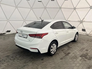 Седан Hyundai Solaris 2020 года, 1380000 рублей, Клинцы