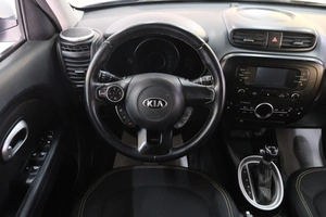 Хетчбэк Kia Soul 2015 года, 1249000 рублей, Омск