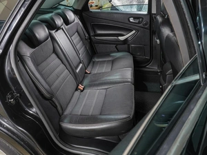 Седан Ford Mondeo 2010 года, 729000 рублей, Воронеж