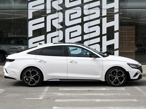 Седан Hyundai Lafesta 2022 года, 2599000 рублей, Волгоград