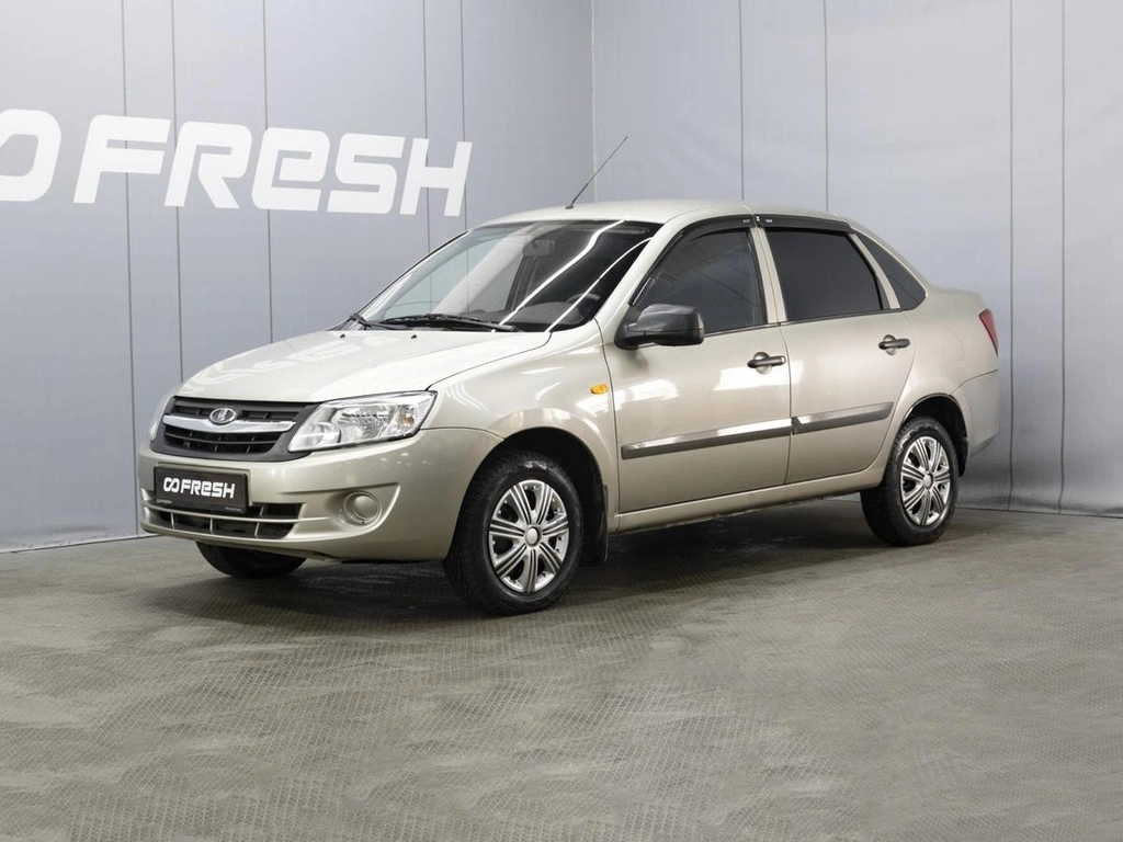 Седан ВАЗ (LADA) Granta 2012 года, 450000 рублей, Омск