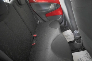 Хетчбэк Peugeot 107 2010 года, 509000 рублей, Кемерово