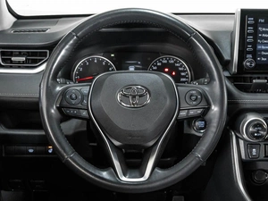 Внедорожник Toyota RAV4 2020 года, 3940000 рублей, Ставрополь