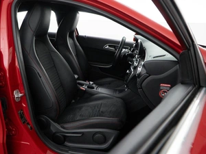 Хетчбэк Mercedes-benz A-класс 2013 года, 1517050 рублей, Москва