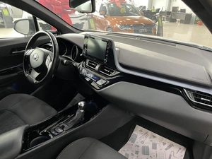 Внедорожник Toyota C-HR 2020 года, 2547000 рублей, Солонцы