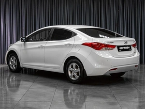 Седан Hyundai Elantra 2011 года, 849000 рублей, Тюмень