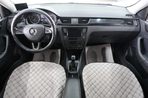 Лифтбек Skoda Rapid 2017 года, 1219000 рублей, Омск