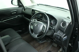 Хетчбэк Nissan Dayz Roox 2017 года, 705000 рублей, Красноярск