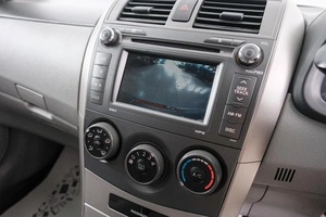 Седан Toyota Corolla Axio 2009 года, 699000 рублей, Красноярск