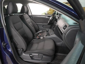 Седан Volkswagen Jetta 2013 года, 799000 рублей, Воронеж