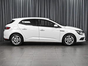 Хетчбэк Renault Megane 2018 года, 1219000 рублей, Ставрополь