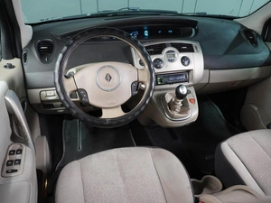 Минивэн Renault Scenic 2009 года, 599000 рублей, Воронеж