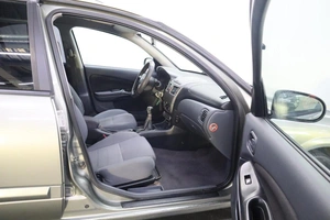Седан Nissan Almera 2005 года, 355000 рублей, Железногорск