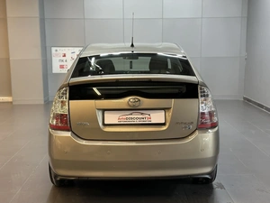 Лифтбек Toyota Prius 2008 года, 947000 рублей, Красноярск