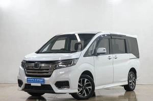 Минивэн Honda Stepwgn 2017 года, 2389000 рублей, Новокузнецк