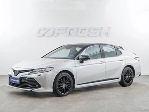 Седан Toyota Camry 2020 года, 3010111 рублей, Москва