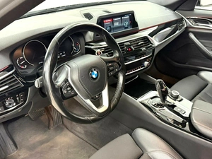 Седан BMW 5 серия 2018 года, 3545000 рублей, Красноярск
