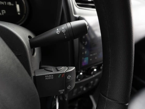 Седан Renault Logan Stepway 2021 года, 1424000 рублей, Саратов