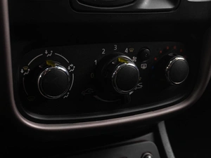 Внедорожник Renault Duster 2014 года, 939000 рублей, Тюмень