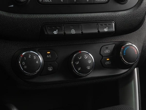 Хетчбэк Kia Ceed 2015 года, 1219000 рублей, Тюмень