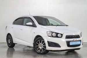 Седан Chevrolet Aveo 2013 года, 719000 рублей, Челябинск