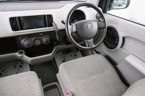 Хетчбэк Toyota Passo 2011 года, 699000 рублей, Красноярск