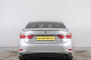 Седан Lexus ES 2014 года, 2269000 рублей, Красноярск
