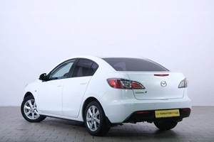 Седан Mazda 3 2011 года, 969000 рублей, Омск