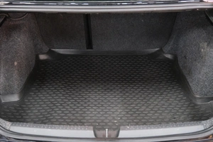 Седан Volkswagen Polo 2017 года, 1039000 рублей, Омск