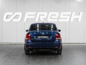 Седан Volkswagen Polo 2015 года, 999000 рублей, Сургут