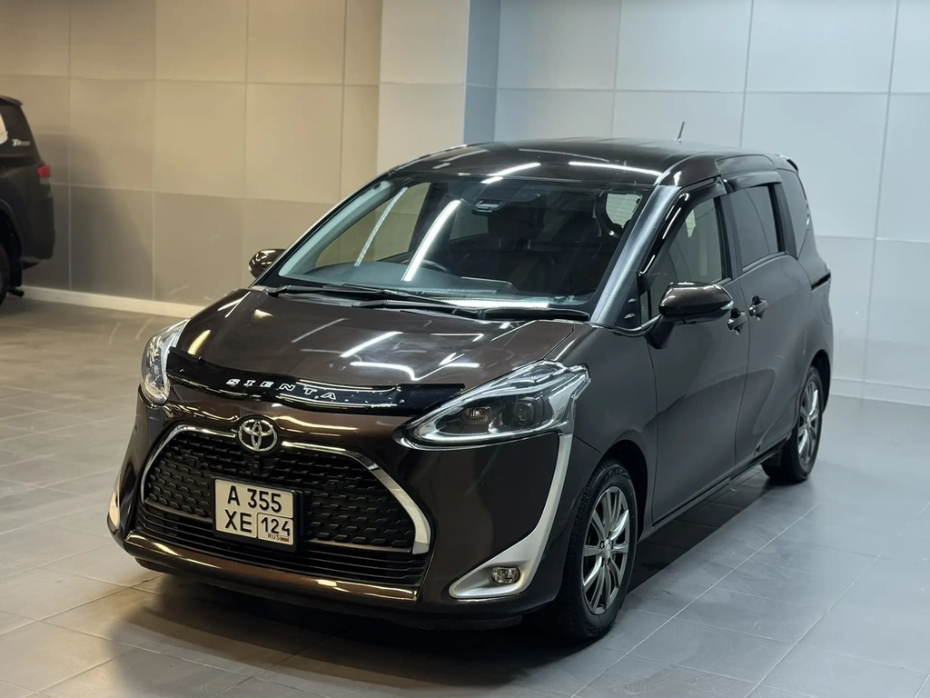 Минивэн Toyota Sienta 2020 года, 1657000 рублей, Красноярск