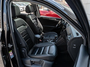 Внедорожник Volkswagen Tiguan 2018 года, 2630000 рублей, Краснодар