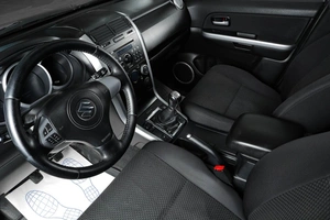 Внедорожник Suzuki Grand Vitara 2010 года, 949000 рублей, Тюмень