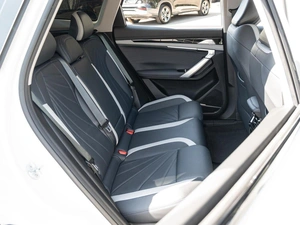 Внедорожник Geely Atlas 2024 года, 2440000 рублей, Краснодар