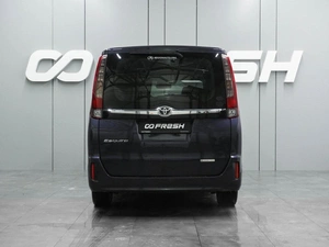 Минивэн Toyota Esquire 2016 года, 1799000 рублей, Воронеж