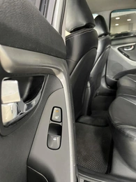 Седан Hyundai Avante 2011 года, 987000 рублей, Солонцы